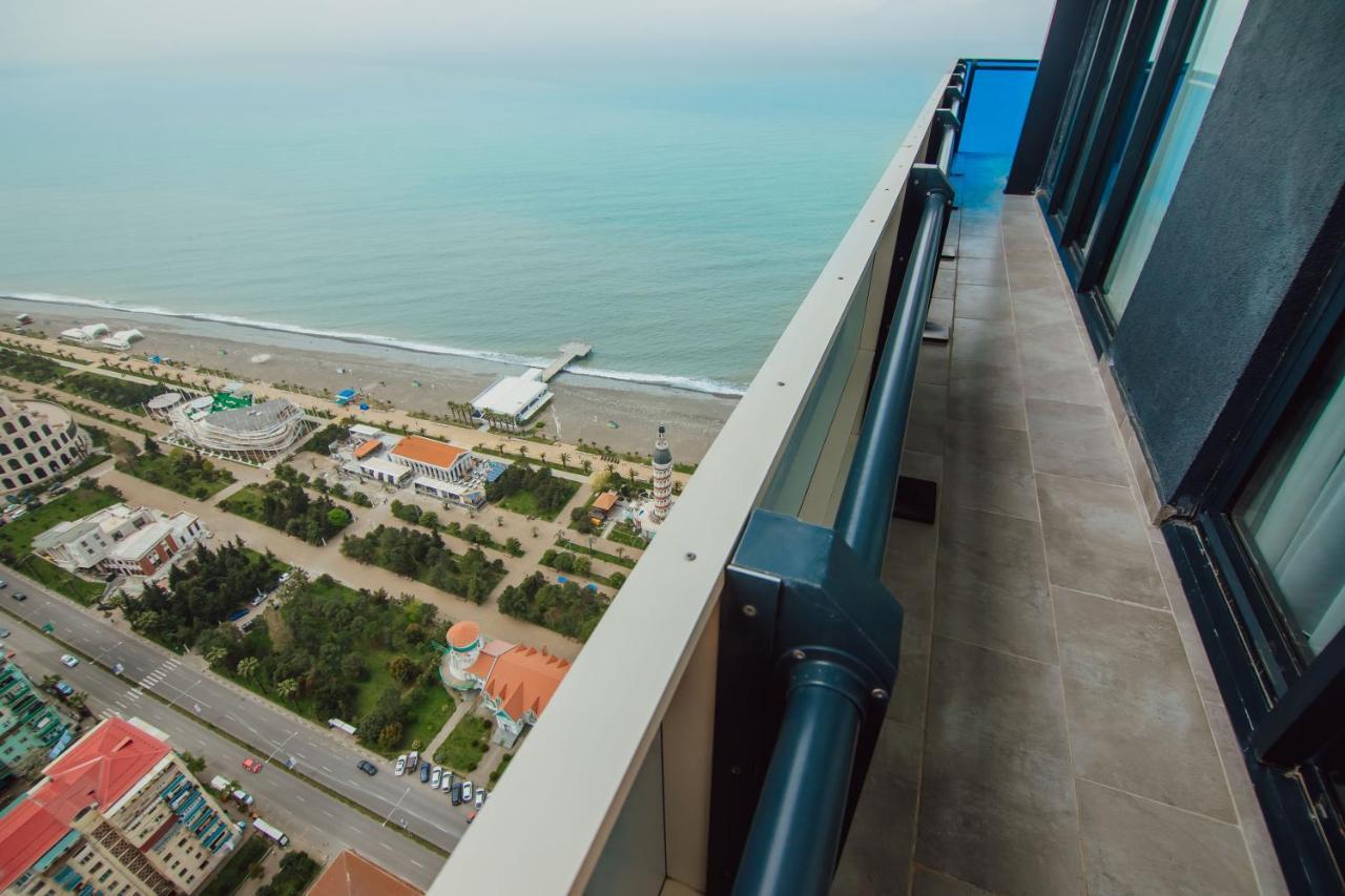Premium Aparthotel With Sea View Batumi Zewnętrze zdjęcie