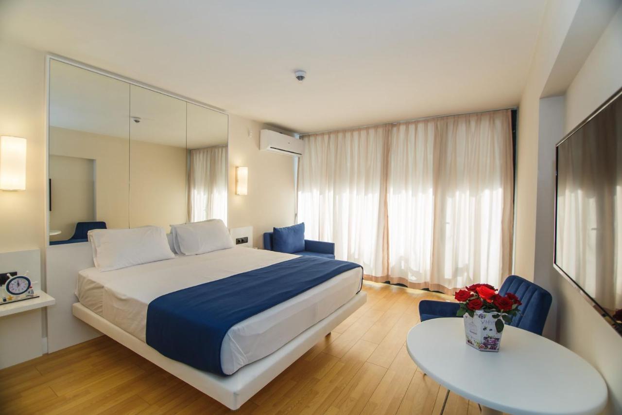 Premium Aparthotel With Sea View Batumi Zewnętrze zdjęcie